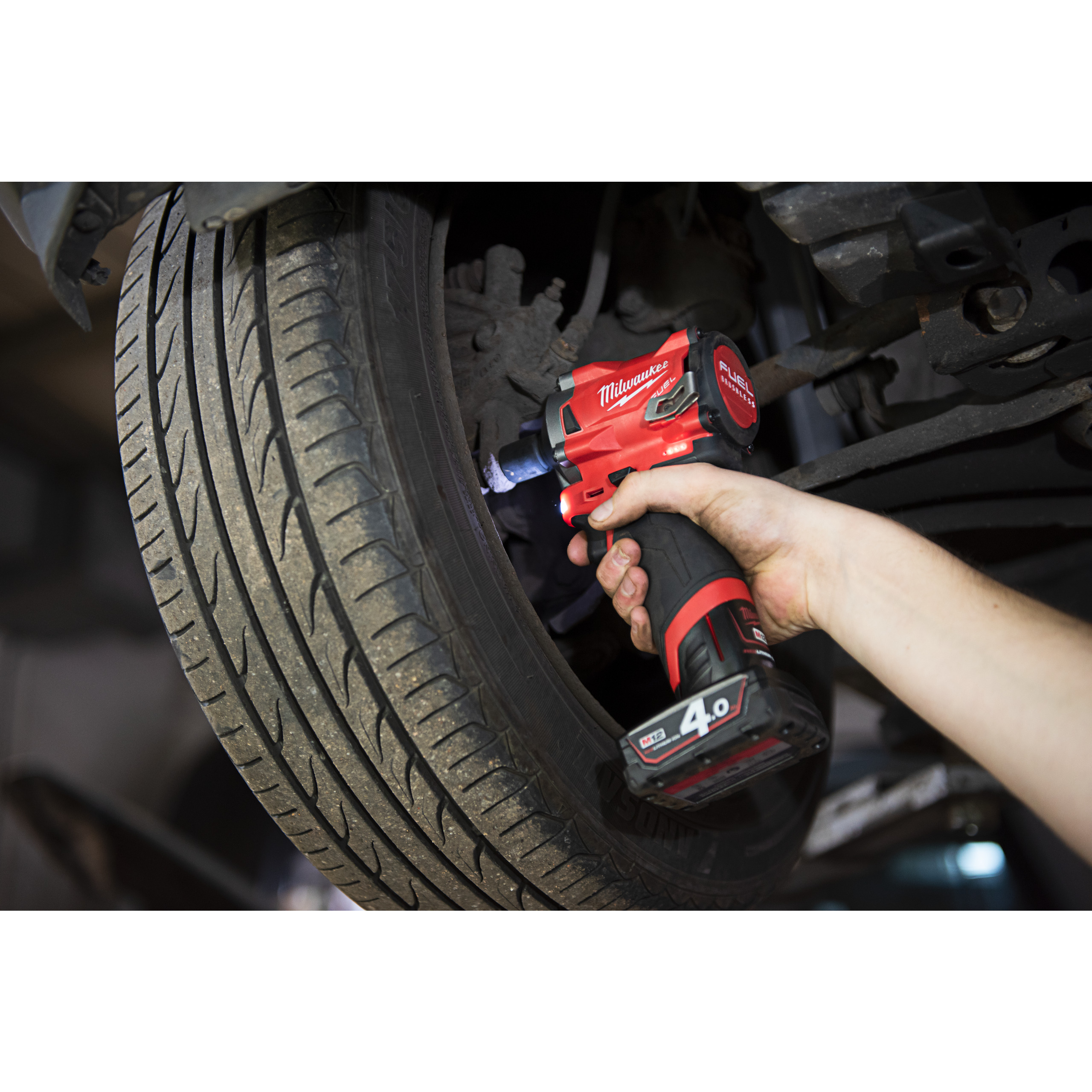 milwaukee Akkumutterinväännin milwaukee m12 fiw38-422x