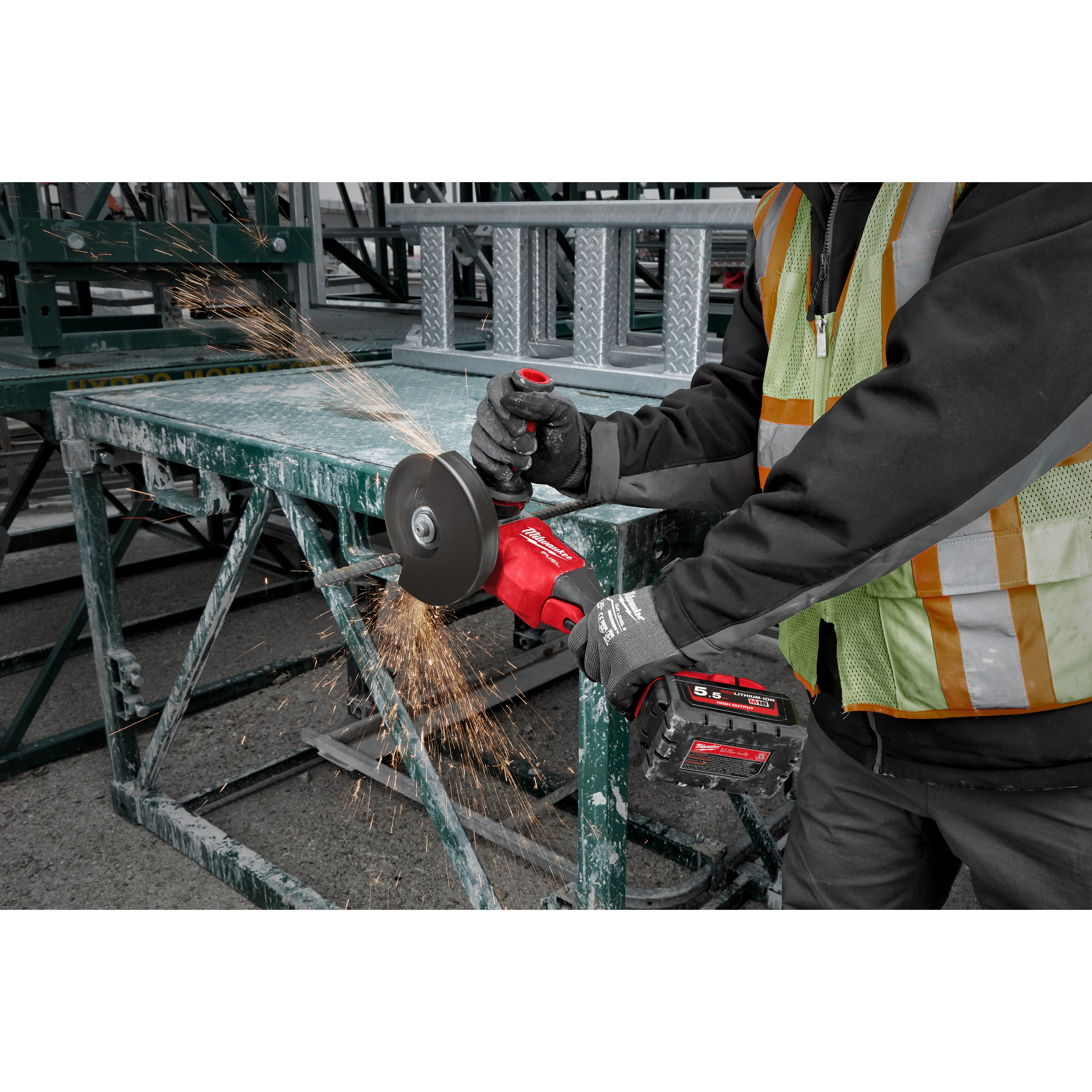 milwaukee Akkukulmahiomakone milwaukee m18 fhsag125xpdb-552x