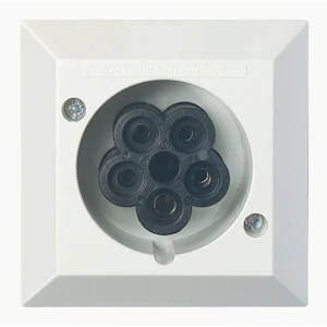 schneider electric Voimapistorasia schneider 16a-6h 3p+n+maad va