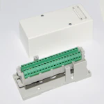 KYTKENTÄKOTELO-LINJATOR BOX 1XS2-1X20-POLE SCR WHITE