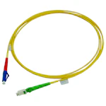 KYTKENTÄKAAPELI-KUITU SM LC-APC/LC-UPC/1/3M (S)