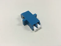 ADAPTERI-KUITU BCC OS2 LC-DUPLEX SININEN (E)
