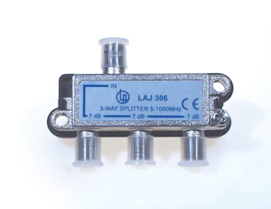 laatuantenni Jaotin 5-1000mhz laj 306 kolmeen 7db