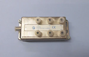 laatuantenni Jaotin 5-1000mhz laj 610l kuuteen 11db