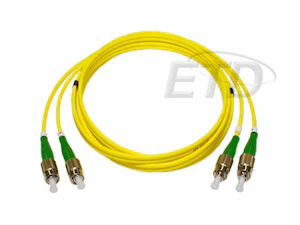 etd Kytkentäkaapeli-kuitu-etd 2fc/apc - 2fc/apc sm 7,5m dpx