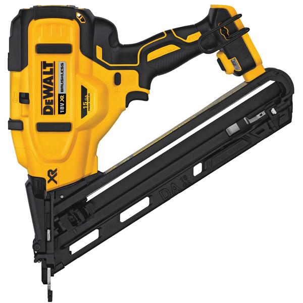 AKKUVIIMEISTELYNAULAIN DEWALT DCN650N RUNKO